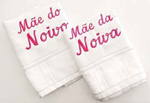 Toalhas bordadas