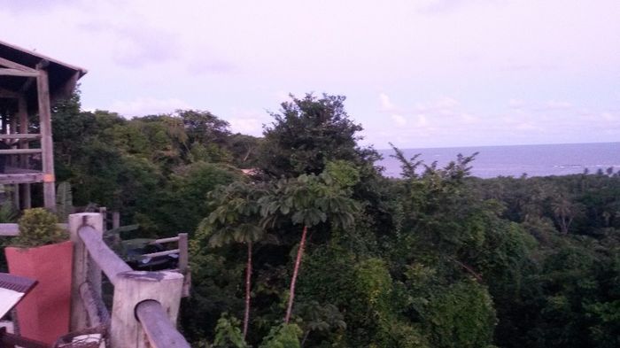 Vista da piscina do hotel