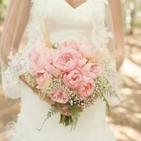 Buquê, exatamente da cor e modelo que eu quero!! DIVO!