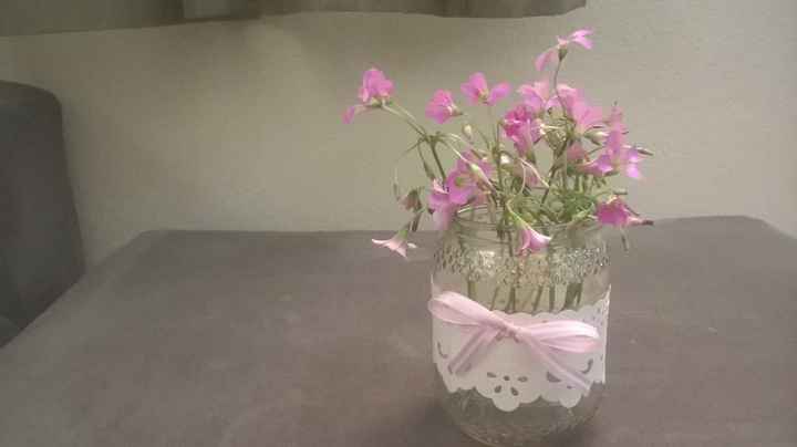 Use as flores que você quiser ( essas não são as que vou usar no meu casamento)