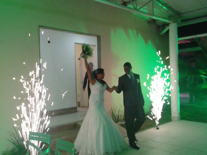 Felicidade e pouco