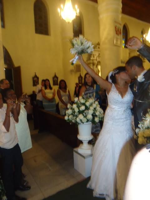 1 mês de casados eba!!!!!!!! Bodas de beijinhos