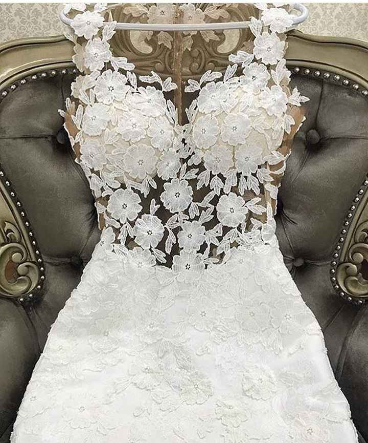 Escolhendo o vestido - 1