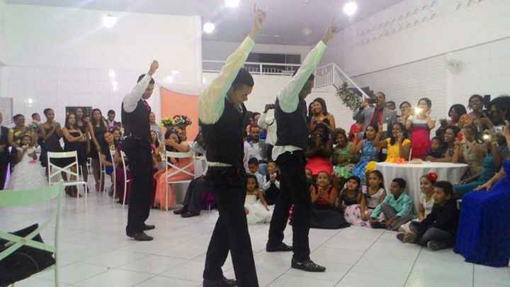 Dança do noivo e padrinhos (não oficial) rs