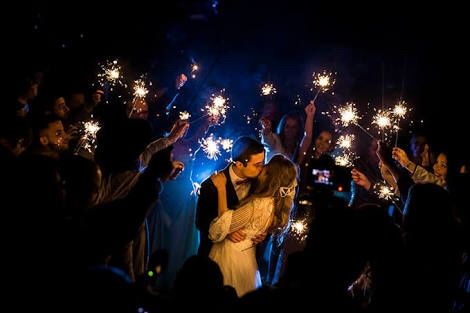 Sparklers na saída da cerimônia - 7
