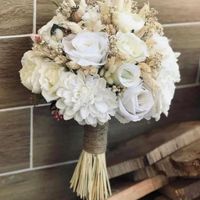 Noivinhas, já escolheram o buquê de vocês? 💐 - 1