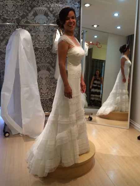 Minha prova de cabelo e última do vestido!!! - 1