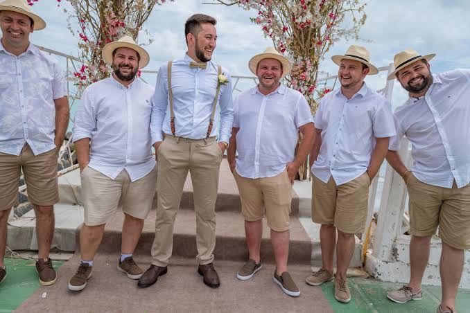 Roupa do noivo e dos padrinhos em casamento na praia? 1