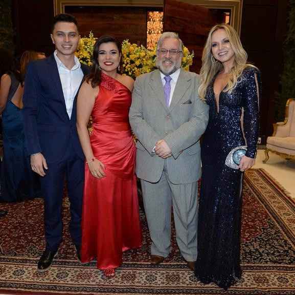 Mara Maravilha,Leão Lobo e Eliana