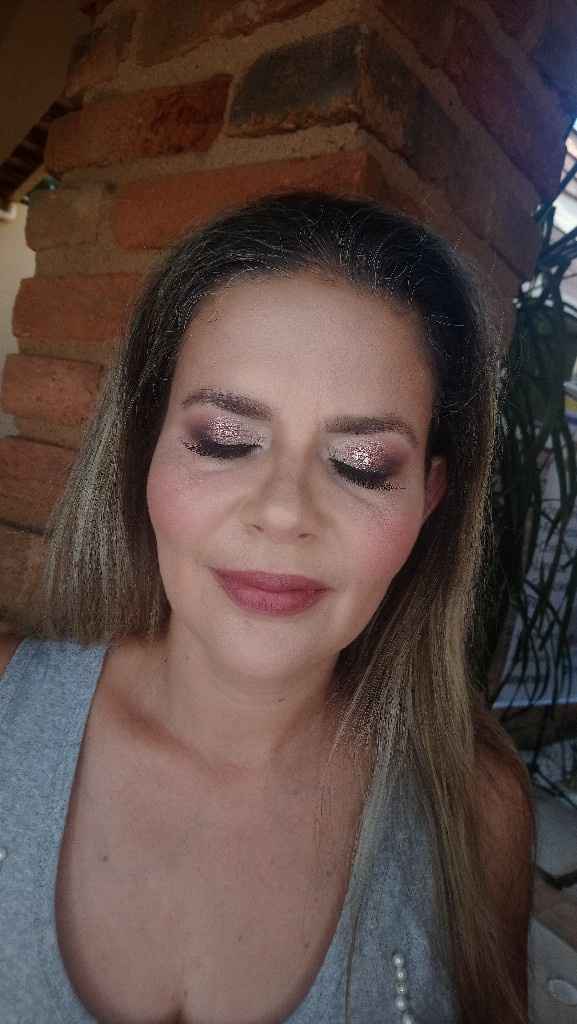 Encontro de noivas, ganhei uma maquiagem profissional - 1