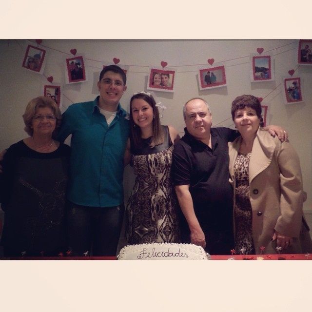 Com os pais ...