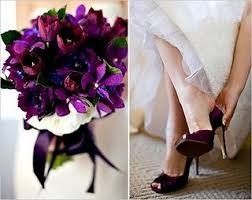 Meu buquê e sapato serão roxo/lilás