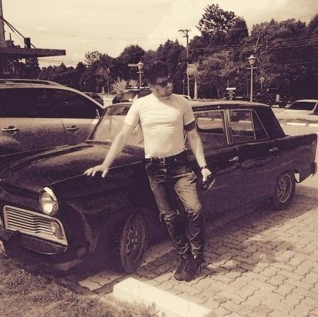 Aerowillys - carrão rockabilly e meu amigo que vai me levar