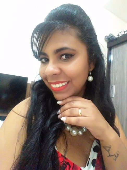 Penteado e make como desejada