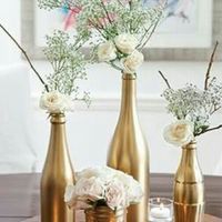 Decoração de mesa com garrafas. - 2