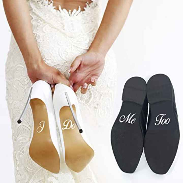 Personalização do sapato da noiva. - 2
