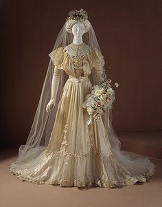 Vestidos de noiva de décadas passadas (1900 a 1990): 1900 2