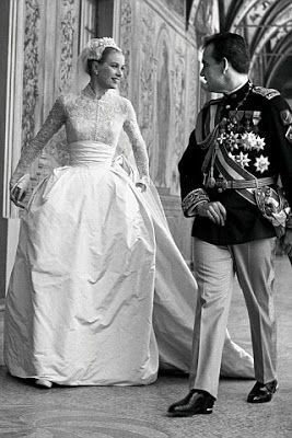Vestidos de noiva de décadas passadas (1900 a 1990): Década 50- 1950 4
