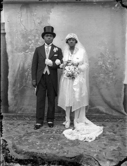 Vestidos de noiva de décadas passadas (1900 a 1990): Década 20 - 1920 - 2