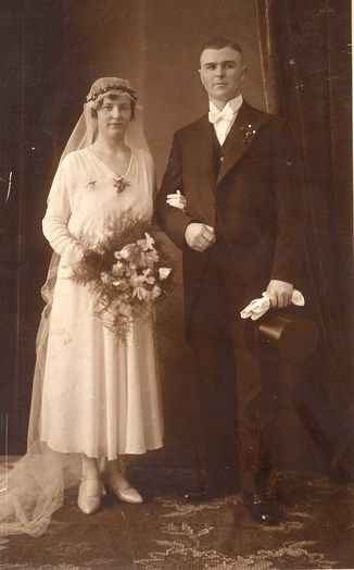 Vestidos de noiva de décadas passadas (1900 a 1990): Década 20 - 1920 - 4