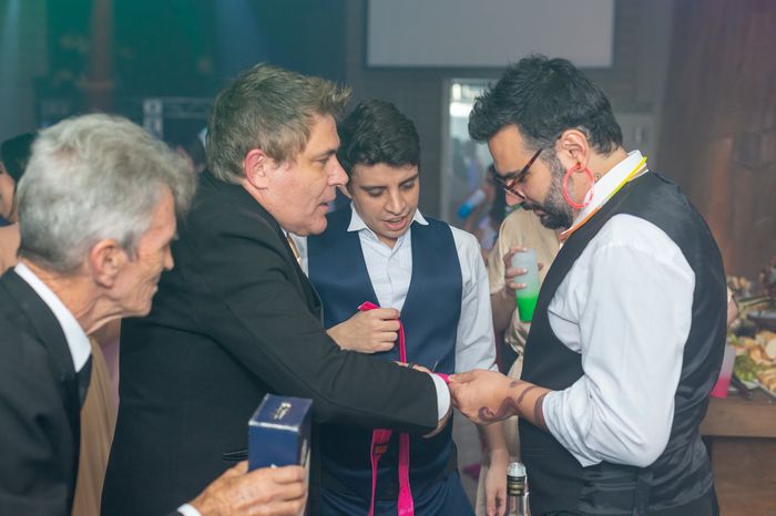 Passamos a gravata no dia C 11