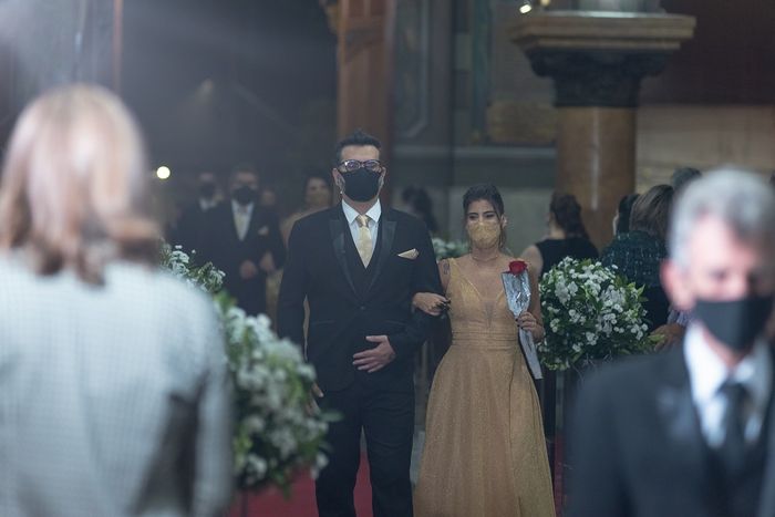A Entrada dos padrinhos e das madrinhas na cerimônia - Nosso Casamento B&R 1