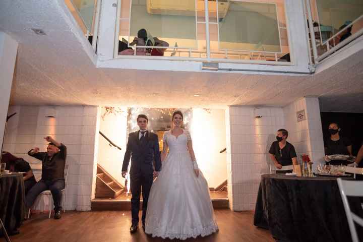 Música da Nossa entrada no Buffet e os fogos indoor - 2