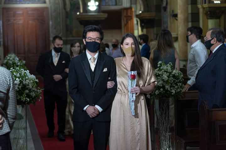 a Entrada dos padrinhos e das madrinhas na cerimônia - Nosso Casamento B&r - 9