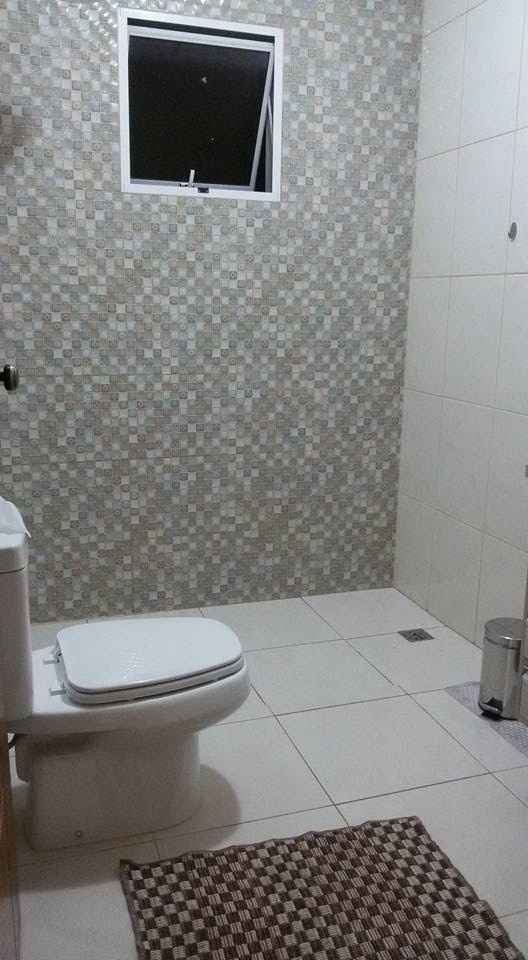 um pedacinho do banheiro