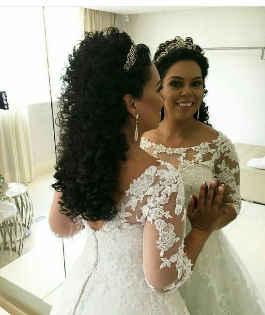 Penteado de noiva cacheada - 1