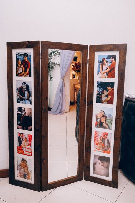 Quadro de fotos e espelho