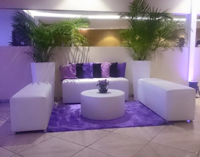 Espaço lounge nas cores q a noiva pedir