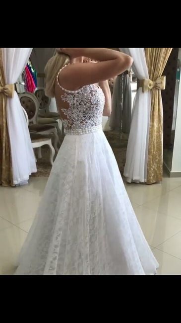 Qual dos 2 vestidos de noiva? ajudem!! - 6