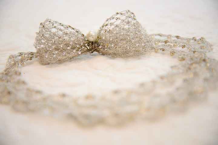 Tiara com laço