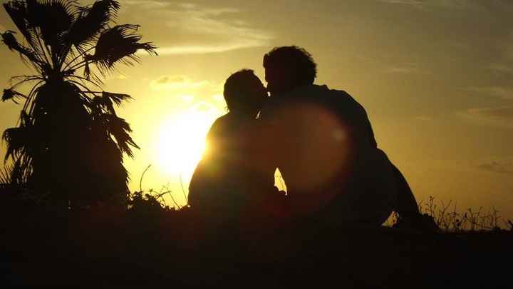 beijo ao entardecer