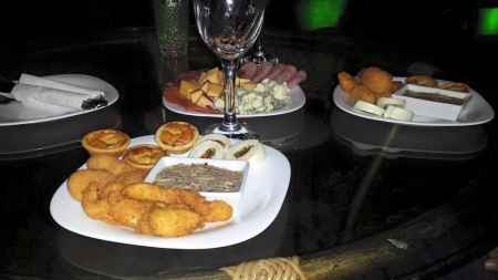 Tukas Buffet