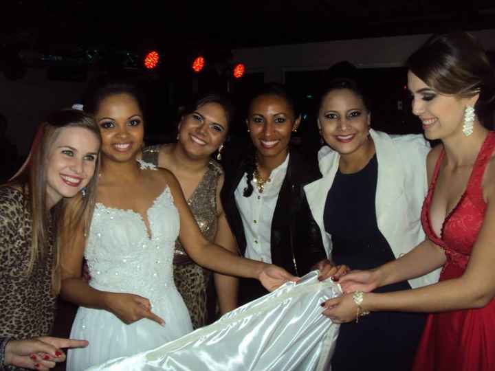 Barra do vestido!