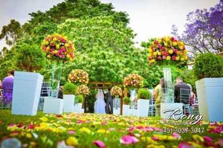 Casamento ao ar livre.