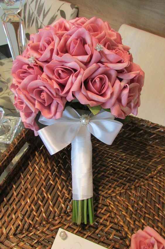 Rosa para as  meigas 