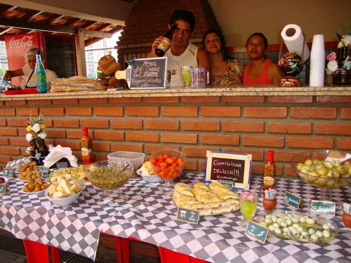 mesa salgados