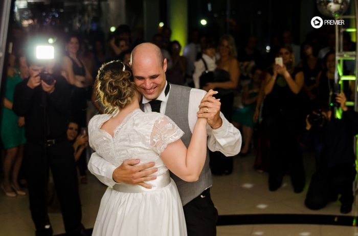 a valsa nçao foi valsa... dançamos thinking out loud, e ensaiamos um ano!