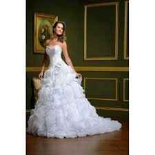 Qual vestido escolher? - 1