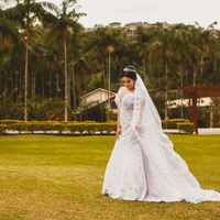 Vestido de Noiva e Jóias 