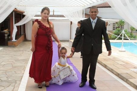 Irmã, cunhado e sobrinha
