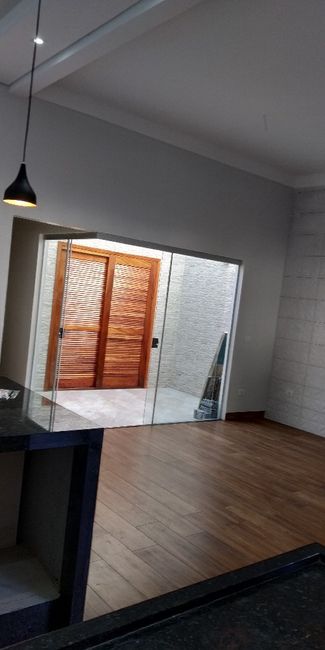 Gratidão essa palavra define. Minha casinha, meu sonho realizado. 🙏❤️ 8