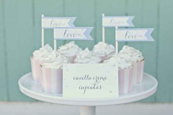 Cupcake Topper - Love - 1