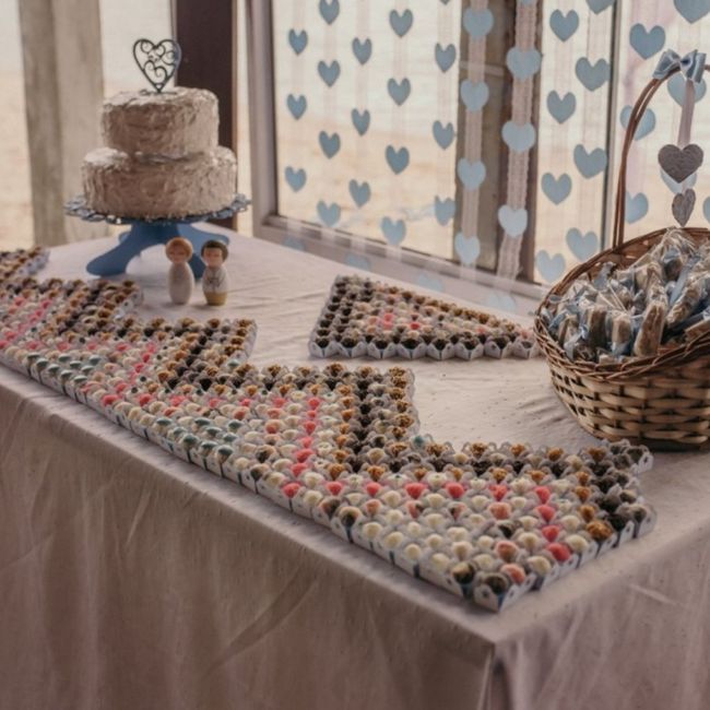 Incluir o símbolo do coração na decoração do casamento? 6