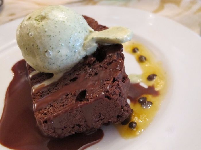 Bolo com sorvete de creme 