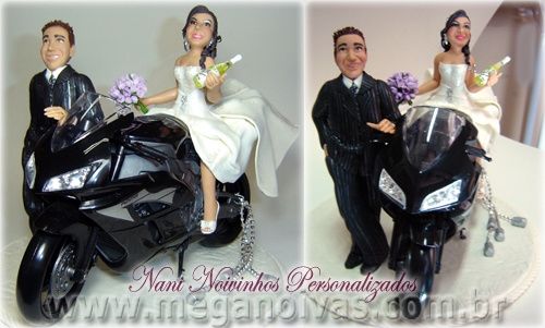 Topo de bolo: noivinhos na moto - 1