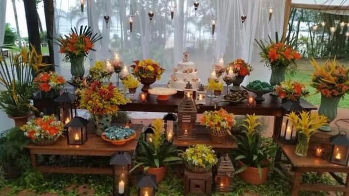 amarelo, laranja e branco